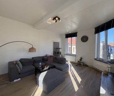 Triplex te huur in Ronse - Photo 2