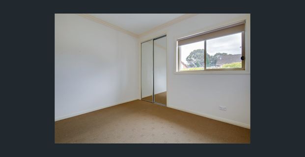 Stunning Single Story Villa - Photo 1