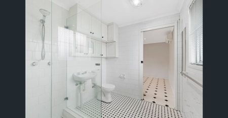 Private and Detached Granny Flat in a Convenient Location - Photo 5