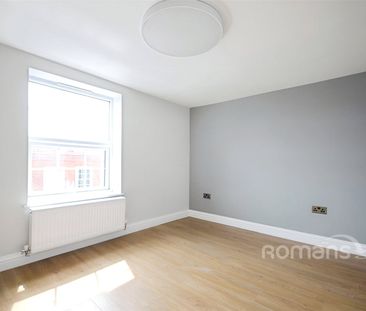 East Street, Farnham, Surrey, GU9 - Photo 1