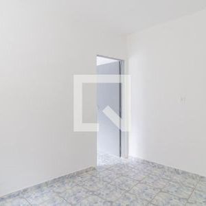 Casa de condomínio para alugar com 40m², 1 quarto e sem vaga - Foto 3
