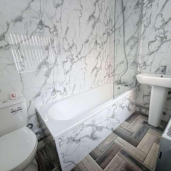 Duke Street, Stoke-on-trent, ST4 - Photo 1