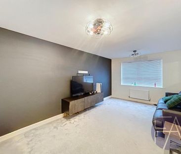 4 bedroom detached house to rent - Photo 6