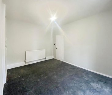 1 bedroom semi-detached house to rent - Photo 2