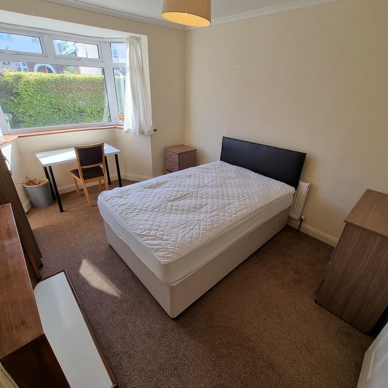 3 Bed Student Accommodation - Photo 1