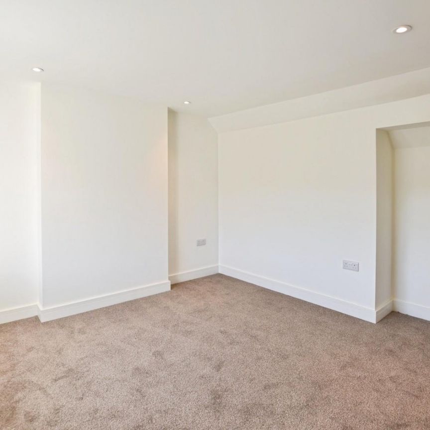 3 bedroom House To Let - Photo 1