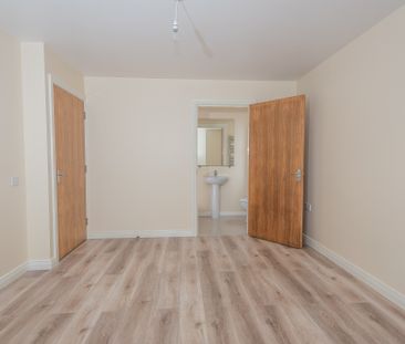 Apt 1 699 Antrim Road, Belfast, BT15 4EH - Photo 5