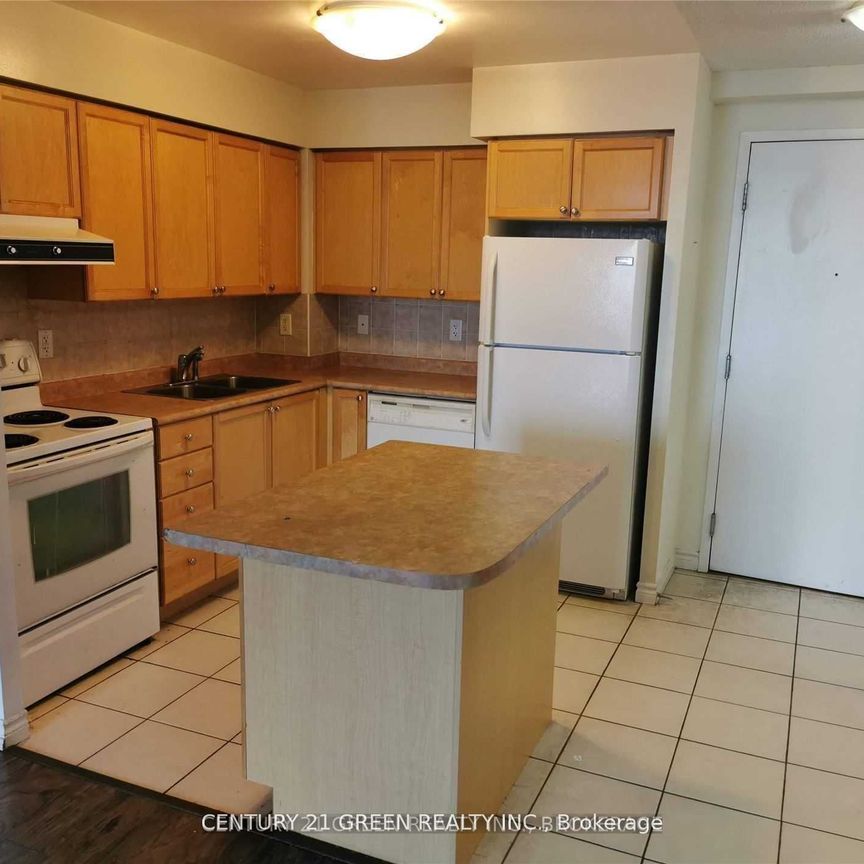 For Lease - 3888 Duke Of York Boulevard Unit# 2726, Mississauga, Ontario - Photo 1