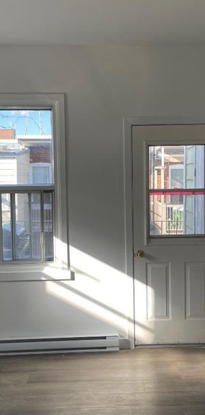 Grand 5 1/2 sur le plateau Mont Royal - Photo 1