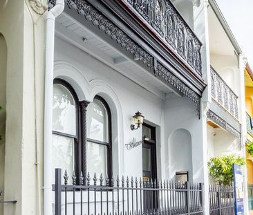 Architect-reinvented terrace with a studio retreat - Photo 4