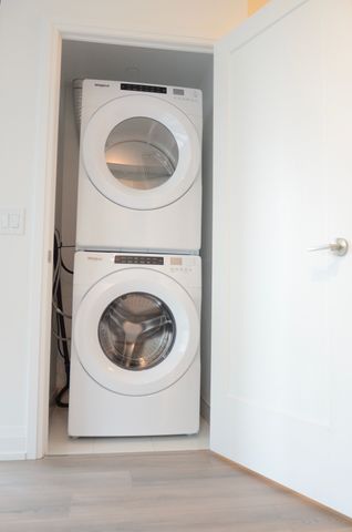 For Lease - 20 Soudan Avenue Unit# #902, Toronto, Ontario - Photo 2