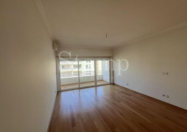 Apartamento T3 em Lisboa