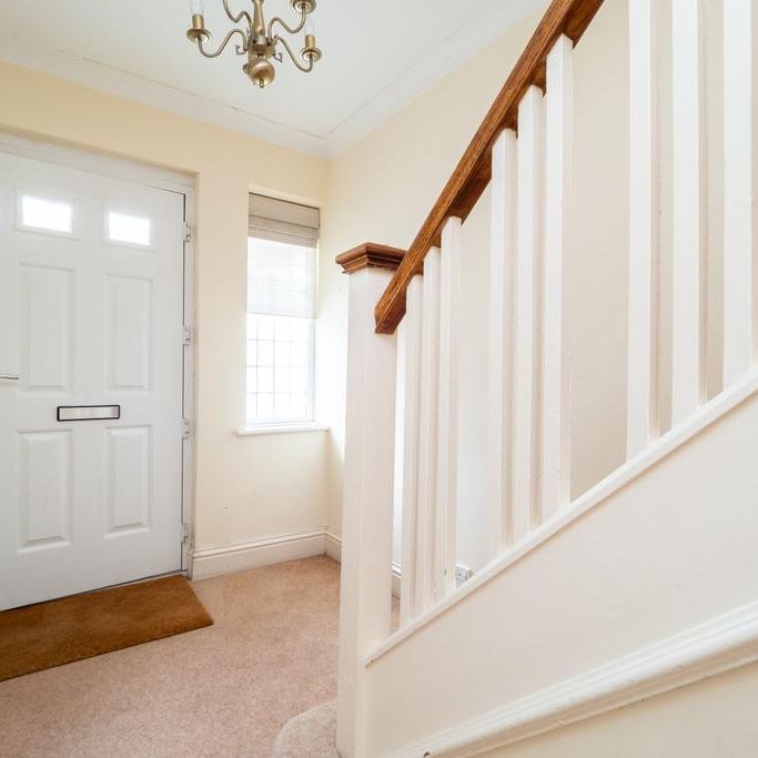 4 bedroom house to rent - Photo 1