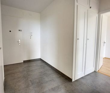 Bel appartement rénovél de 2,5 pièces au 5ème étage - Photo 4