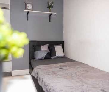 1 bedroom in a house share to rent - Photo 6