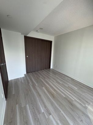 For Lease - 19 Bathurst Street Unit# 1515, Toronto, Ontario - Photo 1