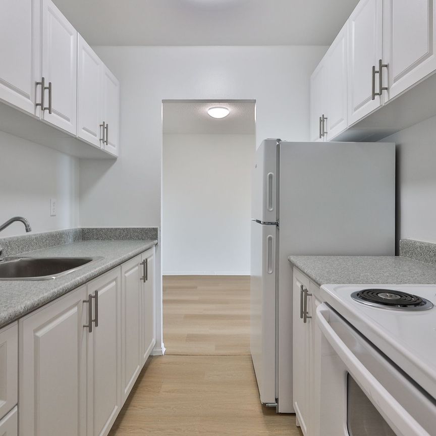 For Lease - 888 Glen Street Unit# 525, Oshawa, Ontario - Photo 1