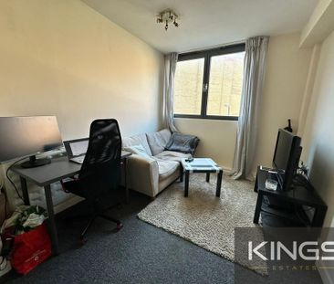 1 bedroom flat to rent - Photo 2