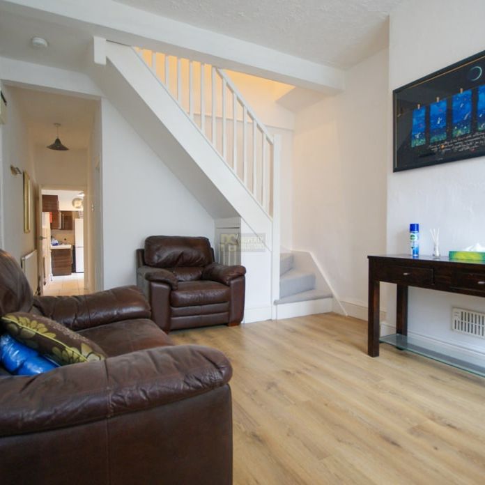 37 Gleave Road - Photo 1