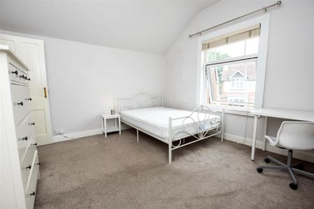 4 bedroom house to rent - Photo 3