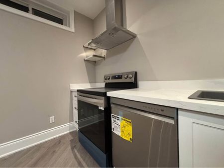 For Lease - 15 Bobmar Road Unit# Basement, Toronto, Ontario - Photo 5