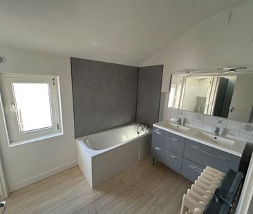 Location Appartement 3 pièces 93m² SAUMUR 49400 - Photo 6