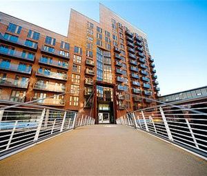 2 Bedrooms Flat to rent in Wharf Approach, Leeds LS1 | £ 312 - Photo 1