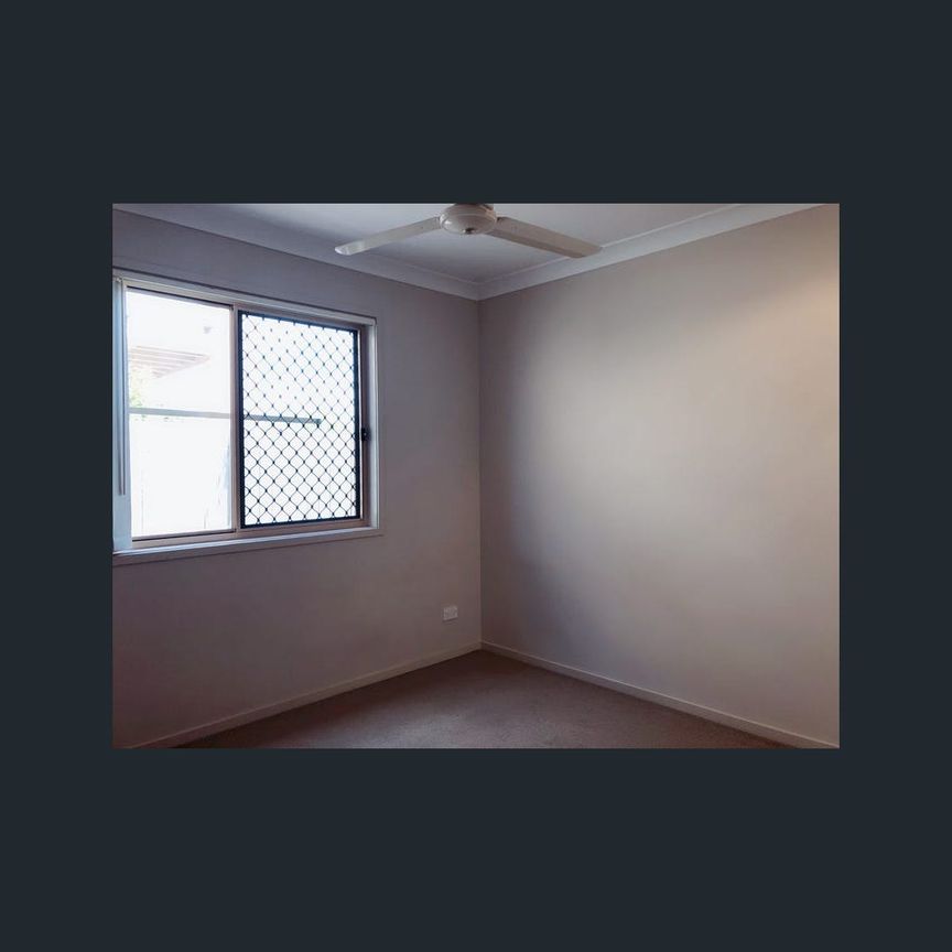 30 Hudson Street, Calamvale, Qld 4116 - Photo 1