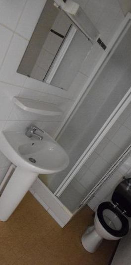 Location Appartement 2 pièces 27m² AUBENAS 07200 - Photo 1
