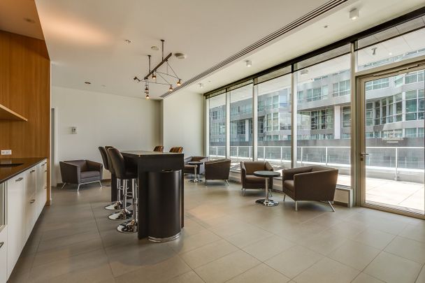 Appartement à louer, Montréal (Ville-Marie) - Photo 1