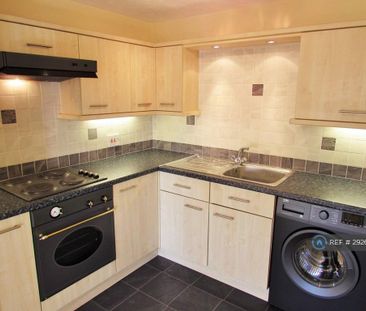 1 bedroom flat to rent - Photo 6
