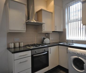 Harold View, Hyde Park, Leeds, LS6 1PP - Photo 1