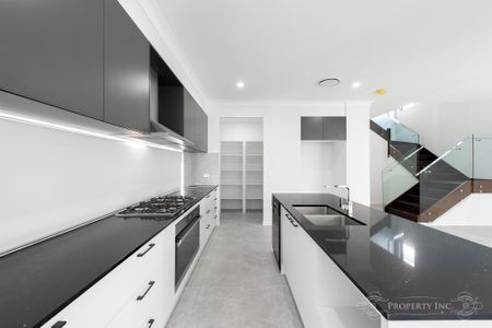 94 Orange Grove Road, QLD, 4108, Coopers Plains - Photo 2