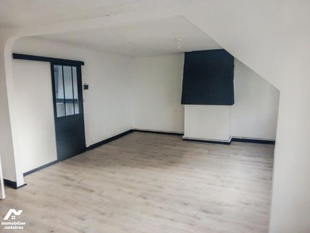 Appartement T3 rénové à louer sur Saint Pol Sur Mer. Ce bien, au 1er étage d'un petit immeuble... - Photo 2