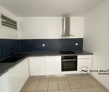 Appartement à louer, 2 pièces - Fort-de-France 97200 - Photo 1