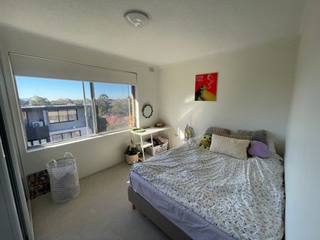 Willoughby - Photo 3
