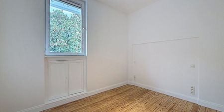 Duplex te huur in Ukkel voor € 2.400 met 4 slaapkamers - Foto 5