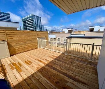 For Lease - 131 Honeycrisp Crescent Unit# TH223, Vaughan, Ontario - Photo 3