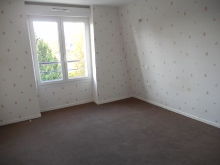Appartement EPERNAY - RUE DOM PERIGNON - Photo 2