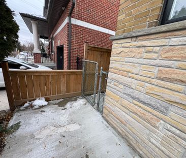 For Lease - 65 North Heights Road Unit# Bsmt, Toronto, Ontario - Photo 6
