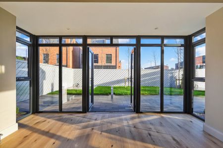 2 Ormiston Park, Belfast, BT4 3JT - Photo 4