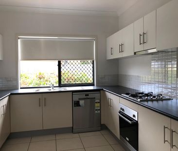 28 / 38-48 Brays Rd, - Photo 3