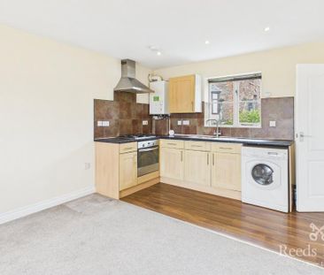 1 bedroom apartment to rent - Photo 2