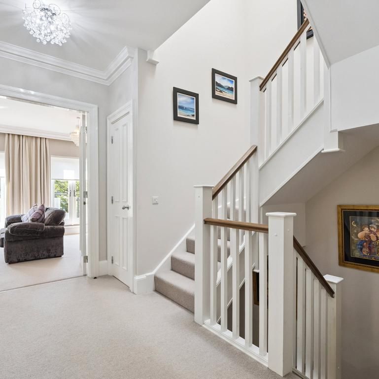 5 bedroom terraced house to rent - Photo 1