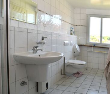 Großzügige Wohnung im Grünen - Foto 1