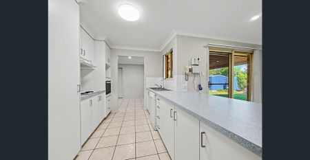 4 Bed Family Home in Middle Ridge - Photo 4
