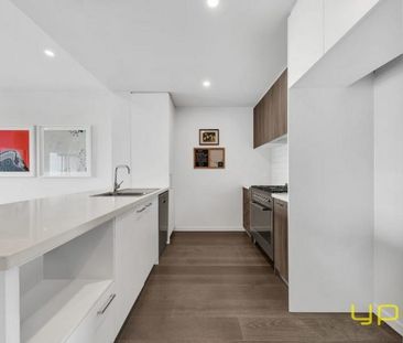 Modern and Convenient Open Plan Living - Photo 1