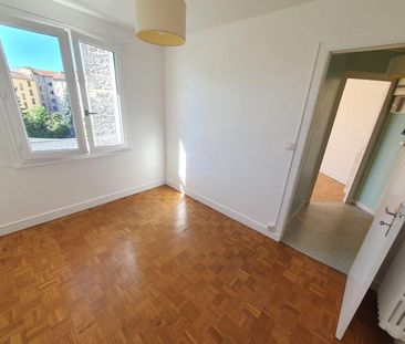 Location Appartement 2 pièces 35m² CLERMONT FERRAND 63000 - Photo 4