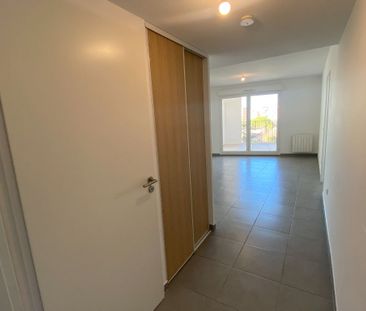 Location Appartement 2 pièces 43m² MONTPELLIER 34070 - Photo 6