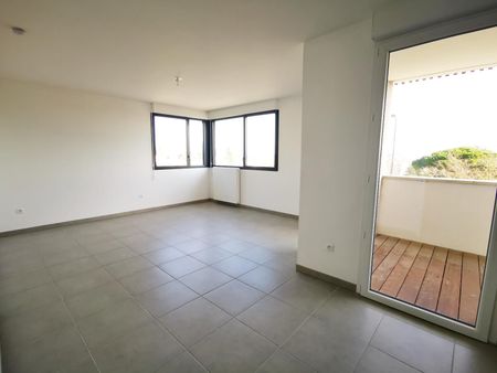 RAMONVILLE ST AGNE / Location Appartement 2 Pièces 47 m² - Photo 4